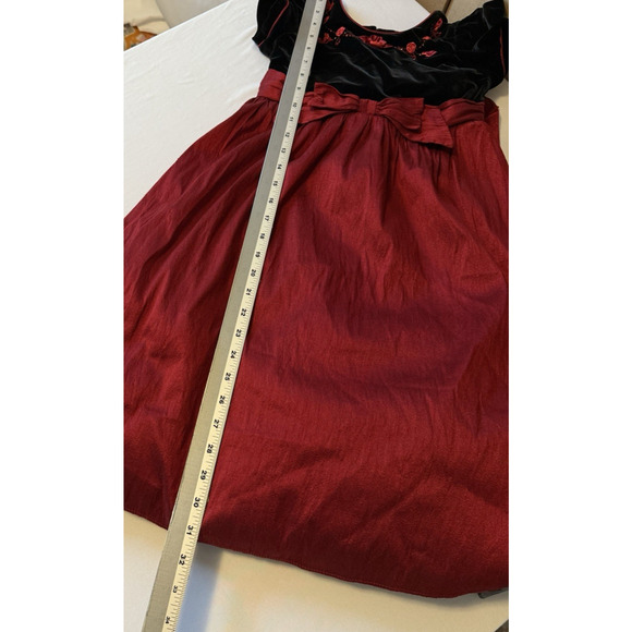Jona Michelle Holiday Christmas Formal Dress Girls 8 Beaded Floral Velvet Red - Picture 10 of 11